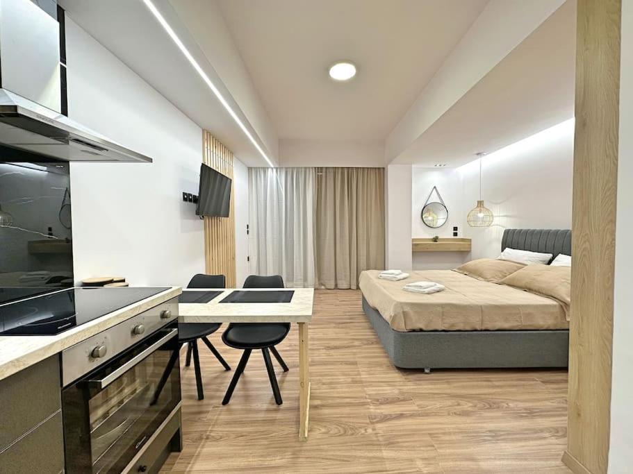 Oasis Luxury Apartments Erétria Buitenkant foto