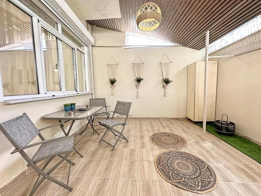 Oasis Luxury Apartments Erétria Buitenkant foto