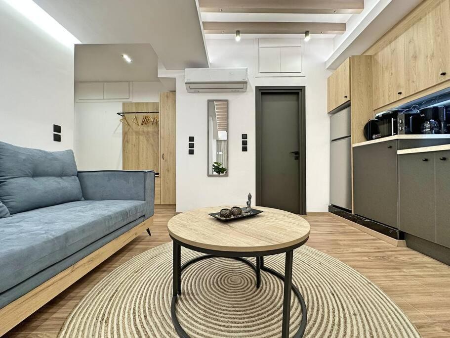 Oasis Luxury Apartments Erétria Buitenkant foto