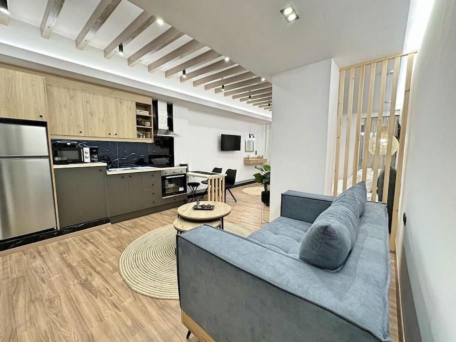 Oasis Luxury Apartments Erétria Buitenkant foto
