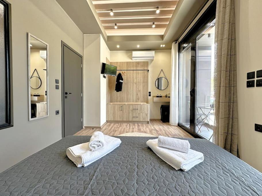 Oasis Luxury Apartments Erétria Buitenkant foto